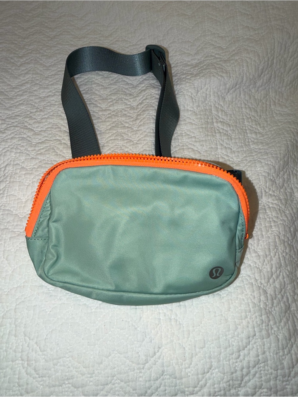 lululemon athletica Teal Green Belt Bag with Orange Zipper